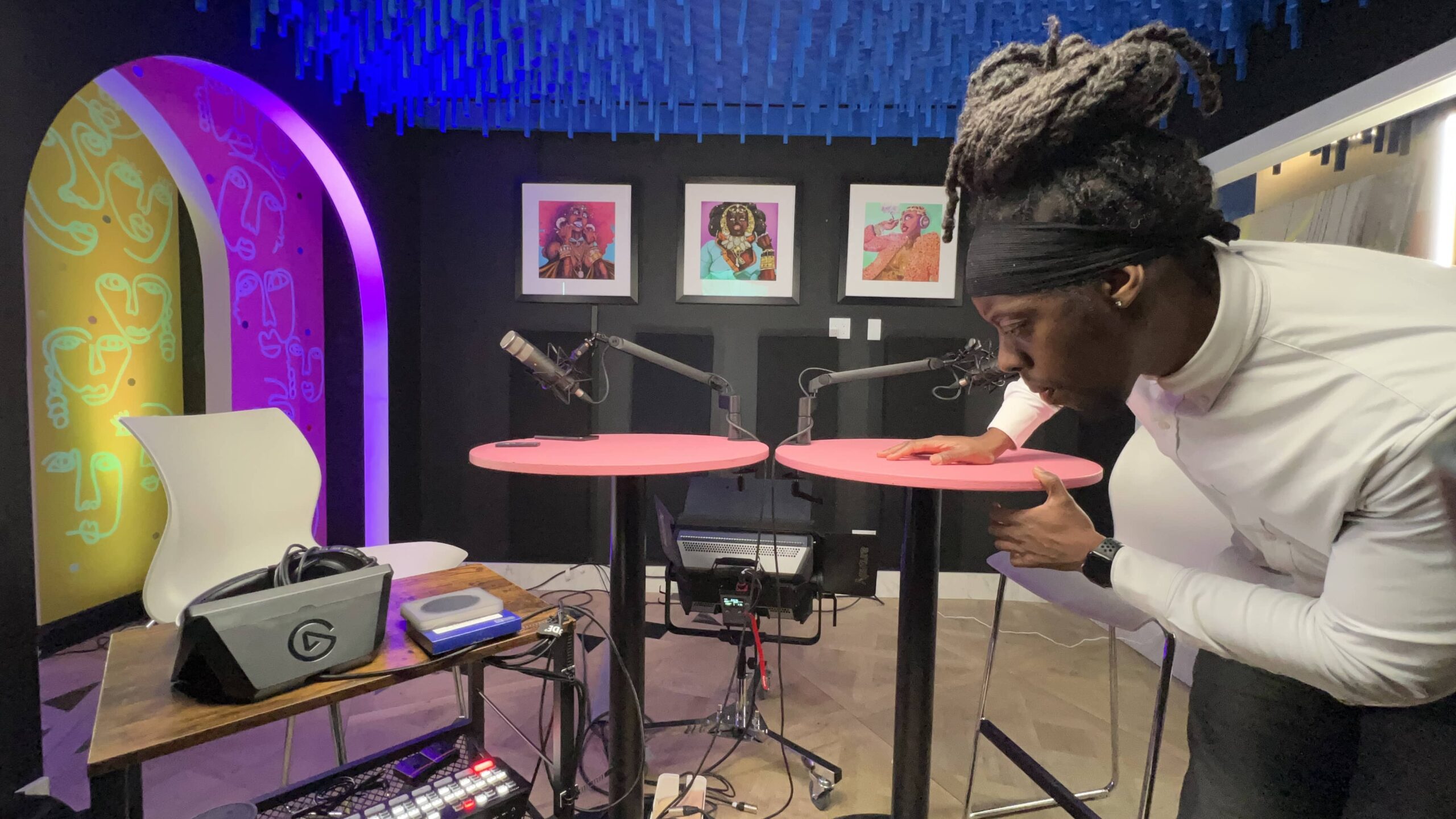 bobbyt-podcast-studio-organizing